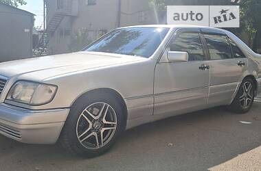 Mercedes-Benz S-Class long 1996