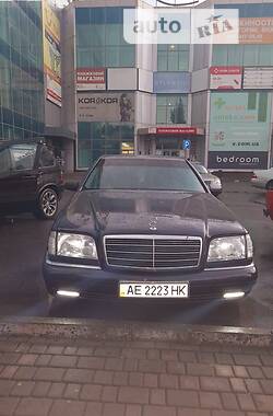 Mercedes-Benz S-Class  1998