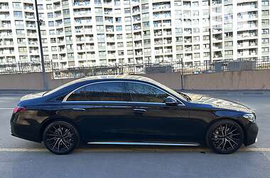 Mercedes-Benz S-Class  2020