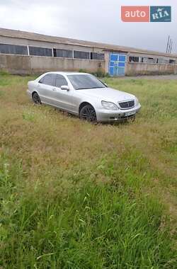 Mercedes-Benz S-Class  1999