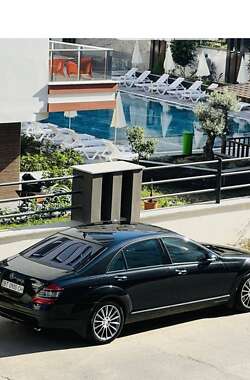 Mercedes-Benz S-Class 2008