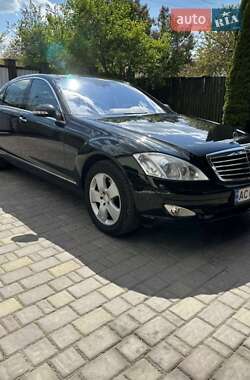 Mercedes-Benz S-Class 2007