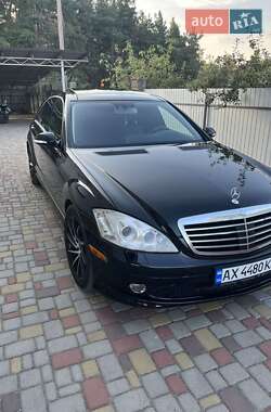 Mercedes-Benz S-Class  2007