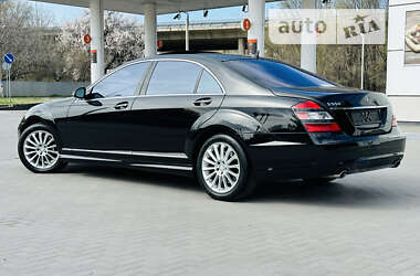 Mercedes-Benz S-Class  2007