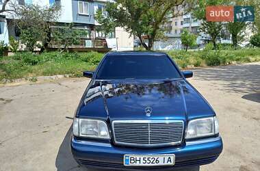 Mercedes-Benz S-Class  1995