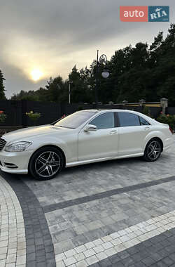 Mercedes-Benz S-Class  2013