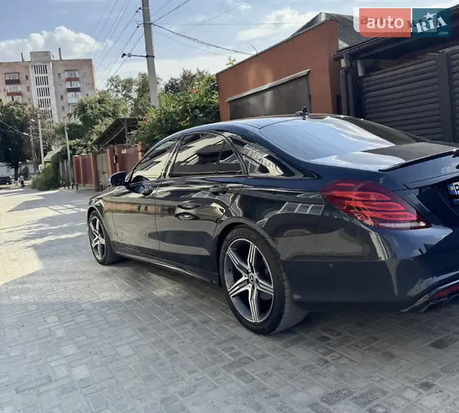 Mercedes-Benz S-Class 2013