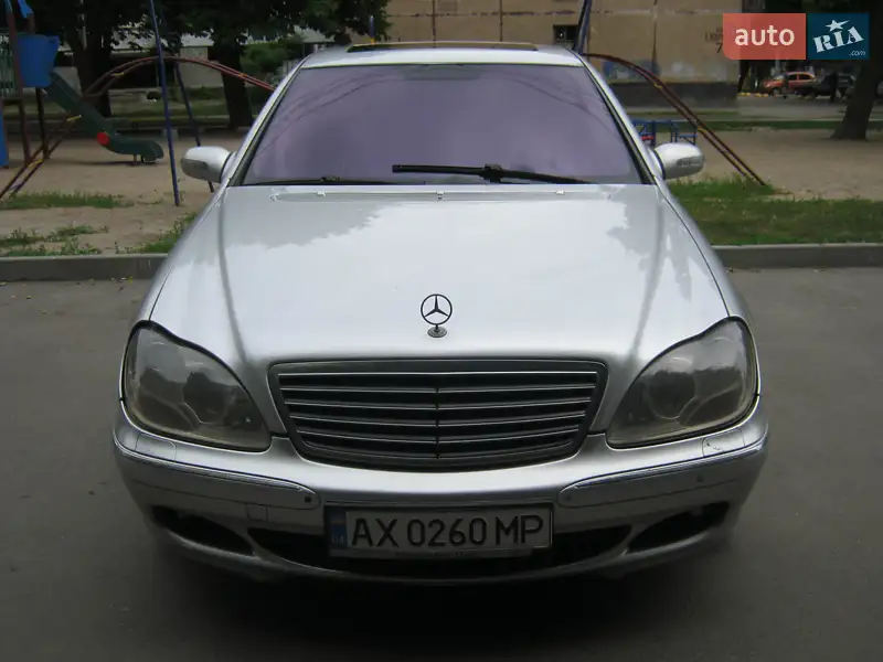 Mercedes-Benz S-Class 2004