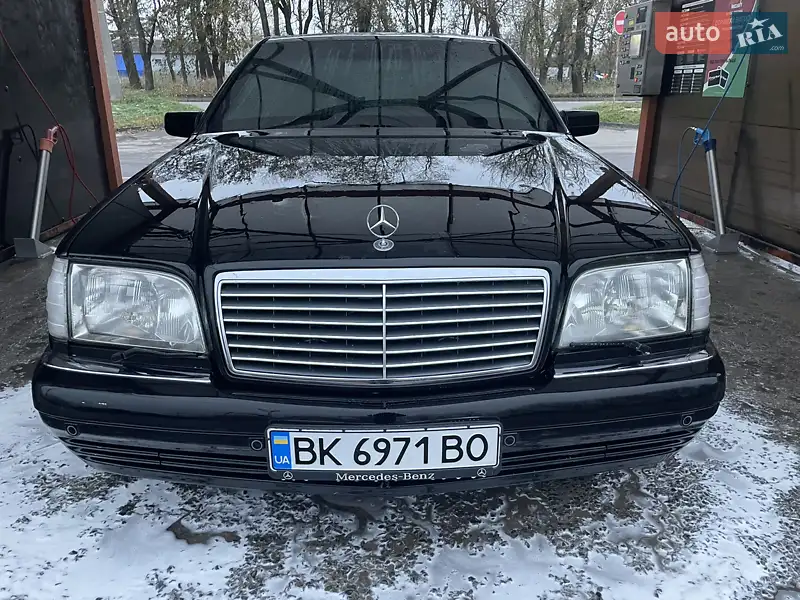 Mercedes-Benz S-Class