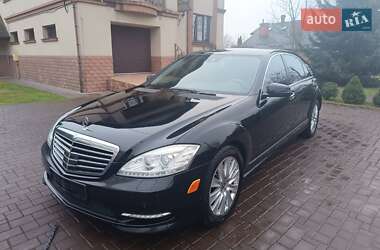 Mercedes-Benz S-Class  2012