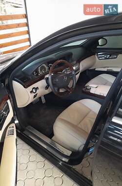 Mercedes-Benz S-Class  2006