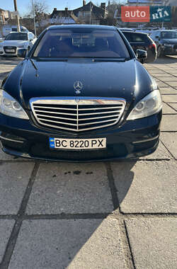 Mercedes-Benz S-Class  2006