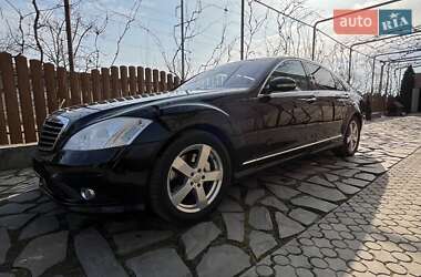 Mercedes-Benz S-Class 2006