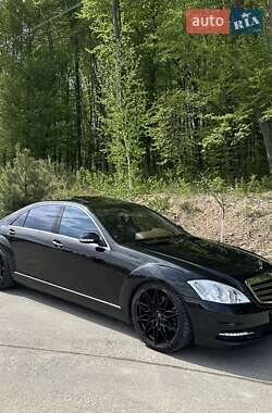 Mercedes-Benz S-Class  2007