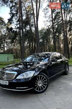 Mercedes-Benz S-Class  2013