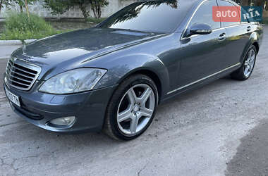 Mercedes-Benz S-Class  2007