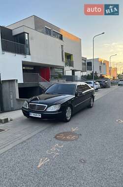 Mercedes-Benz S-Class  2000