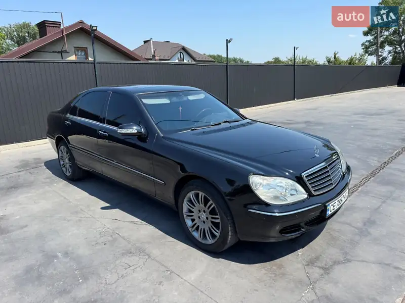Mercedes-Benz S-Class