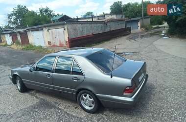 Mercedes-Benz S-Class  1995