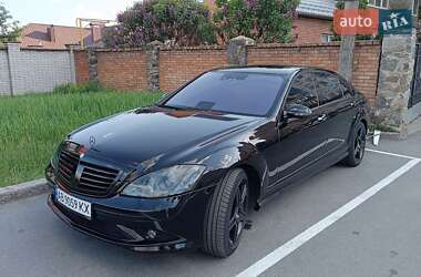 Mercedes-Benz S-Class  2008
