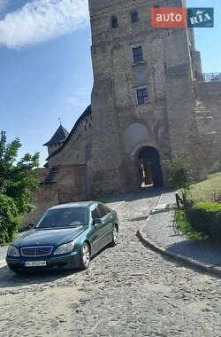 Mercedes-Benz S-Class  2000