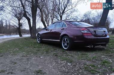 Mercedes-Benz S-Class  2006