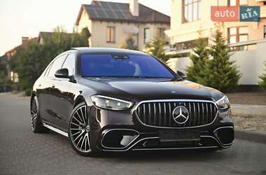 Mercedes-Benz S-Class  2021