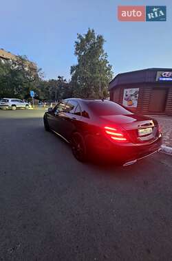 Mercedes-Benz S-Class  2019