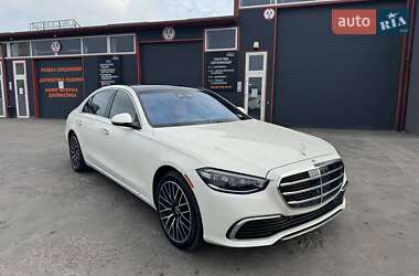 Mercedes-Benz S-Class  2022