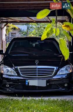 Mercedes-Benz S-Class  2007