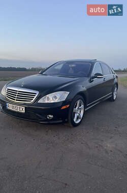 Mercedes-Benz S-Class  2008