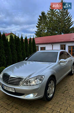Mercedes-Benz S-Class  2007