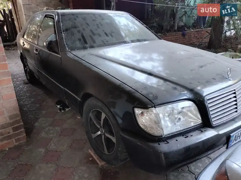Mercedes-Benz S-Class