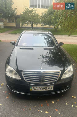 Mercedes-Benz S-Class  2007