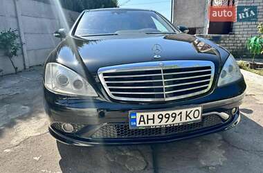 Mercedes-Benz S-Class  2008