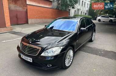 Mercedes-Benz S-Class  2006