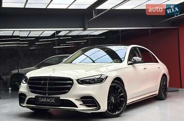 Mercedes-Benz S-Class  2023