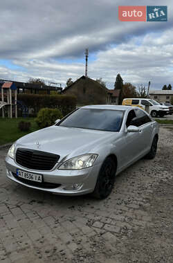 Mercedes-Benz S-Class  2006