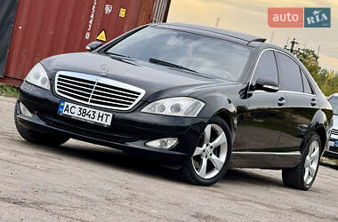 Mercedes-Benz S-Class  2007