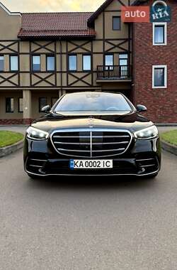 Mercedes-Benz S-Class  2021