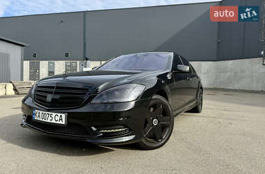 Mercedes-Benz S-Class  2012