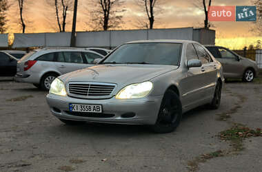 Mercedes-Benz S-Class  2001