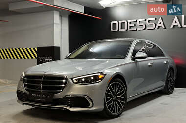 Mercedes-Benz S-Class  2022