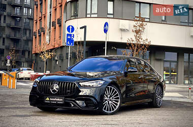 Mercedes-Benz S-Class  2022