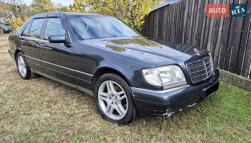 Mercedes-Benz S-Class