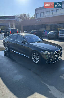 Mercedes-Benz S-Class  2022
