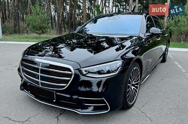 Mercedes-Benz S-Class  2021