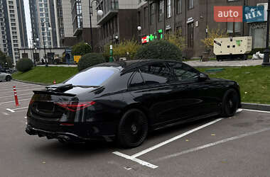 Mercedes-Benz S-Class  2020