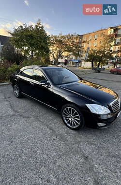 Mercedes-Benz S-Class  2007