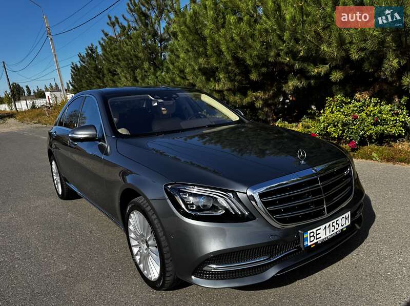 Mercedes-Benz S-Class